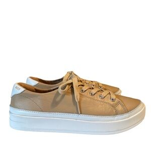 REEF  leather cushion sunset sneaker size 8